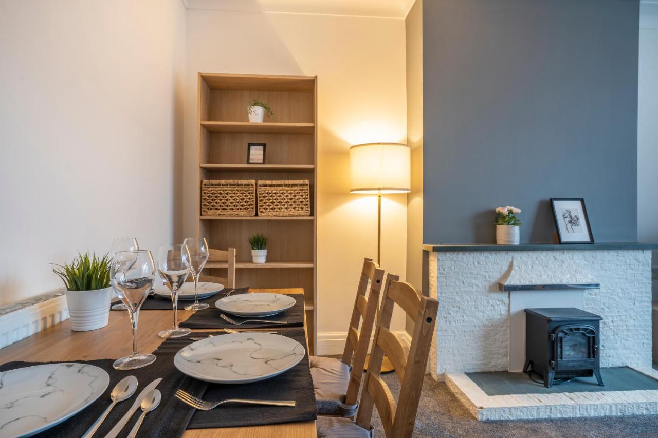 Quiet Neighborhood-Free Parking Apartment Blackpool Ngoại thất bức ảnh