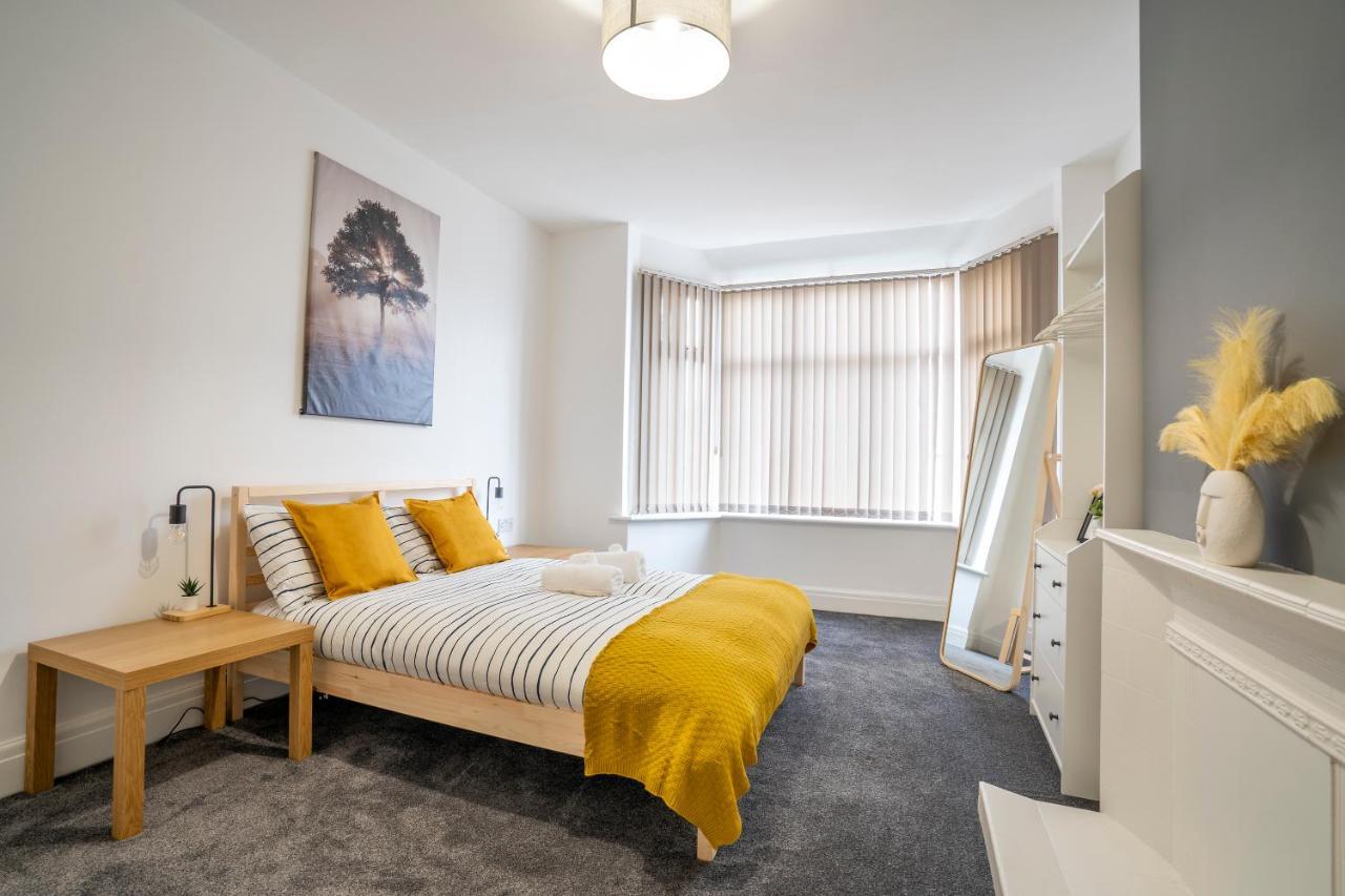 Quiet Neighborhood-Free Parking Apartment Blackpool Ngoại thất bức ảnh