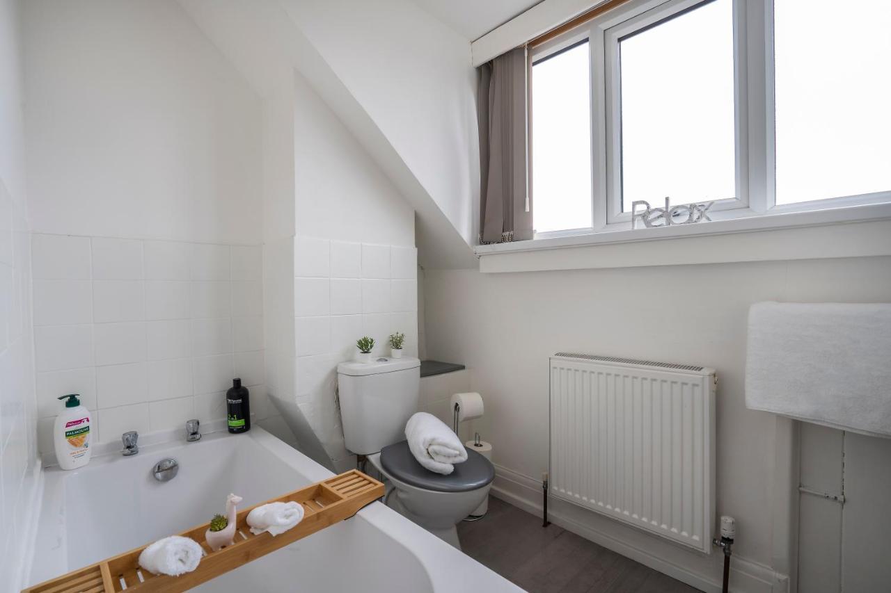 Quiet Neighborhood-Free Parking Apartment Blackpool Ngoại thất bức ảnh
