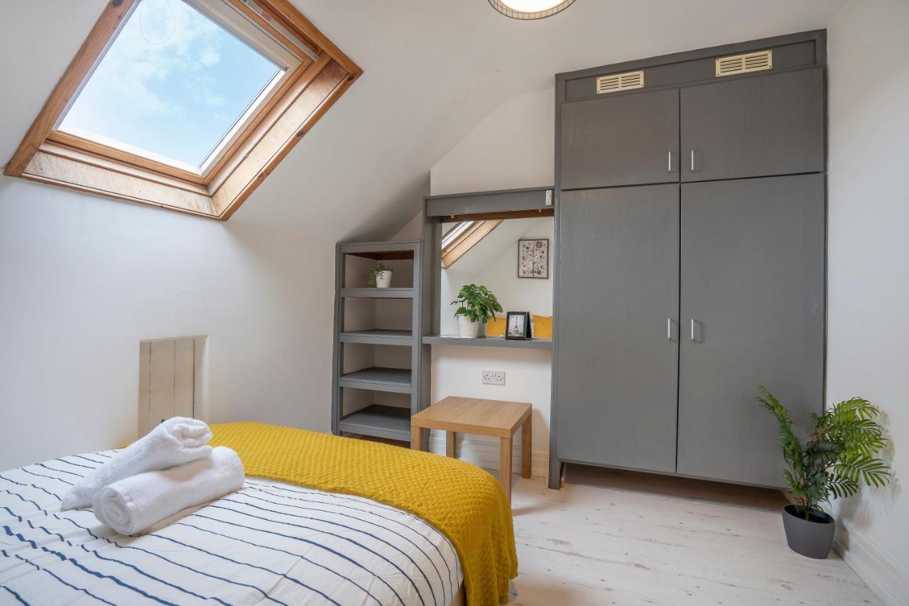 Quiet Neighborhood-Free Parking Apartment Blackpool Ngoại thất bức ảnh